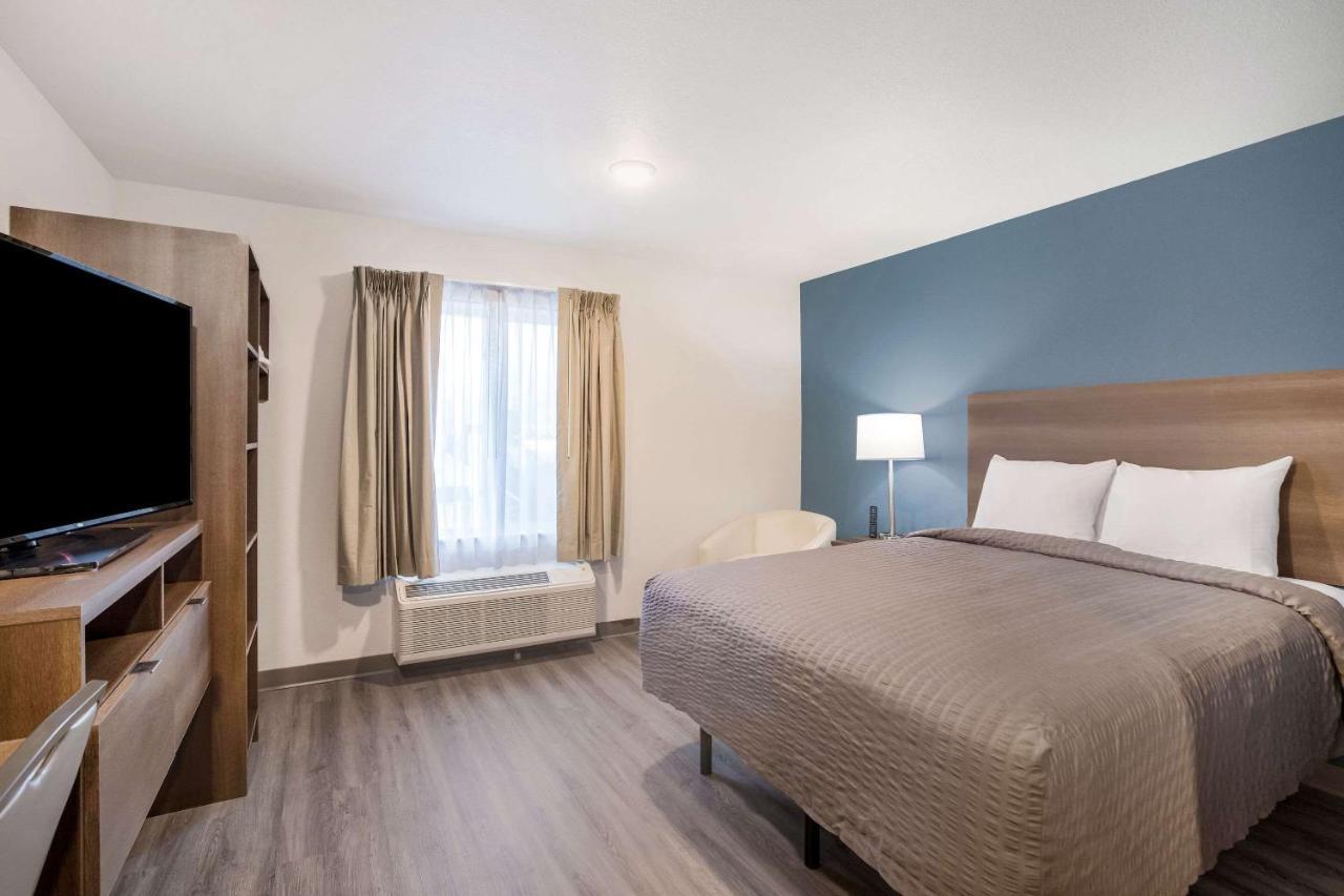 Woodspring Suites Detroit מדיסון הייטס מראה חיצוני תמונה